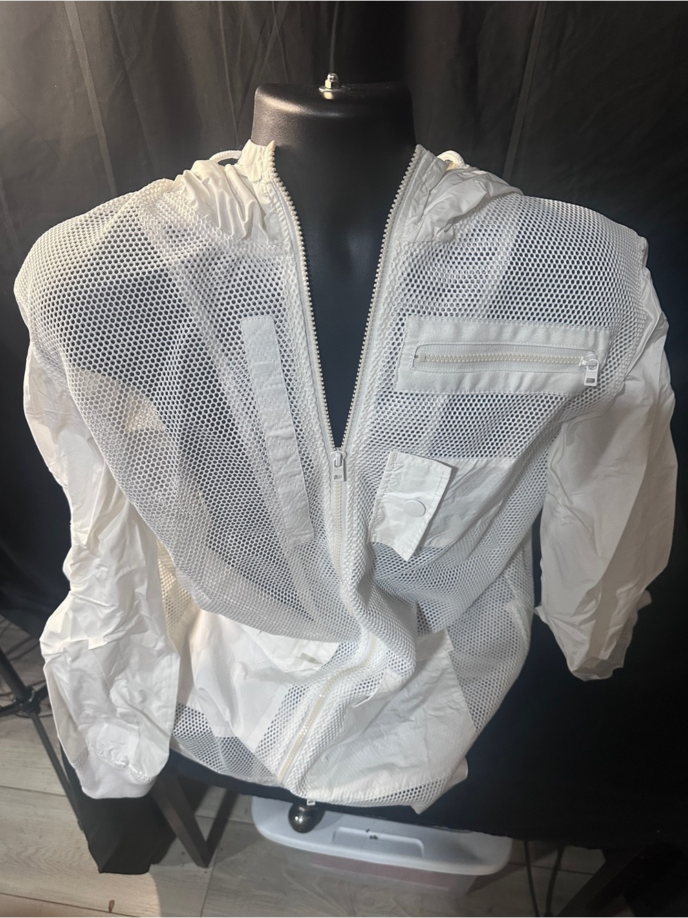Men's Mesh Windbreaker Jacket with Hood-skillman mesh zip up-NWT-size XL-#654